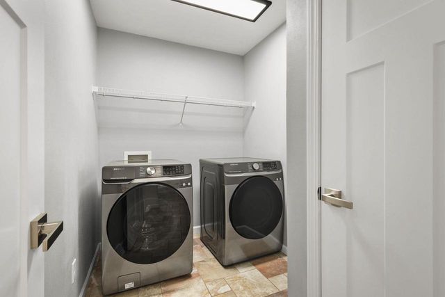 679 W Main Street, Evansville, WI 53536