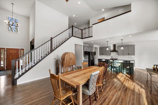 2000 Kathlynn COURT, Brookfield, WI 53045