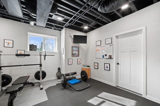 2000 Kathlynn COURT, Brookfield, WI 53045