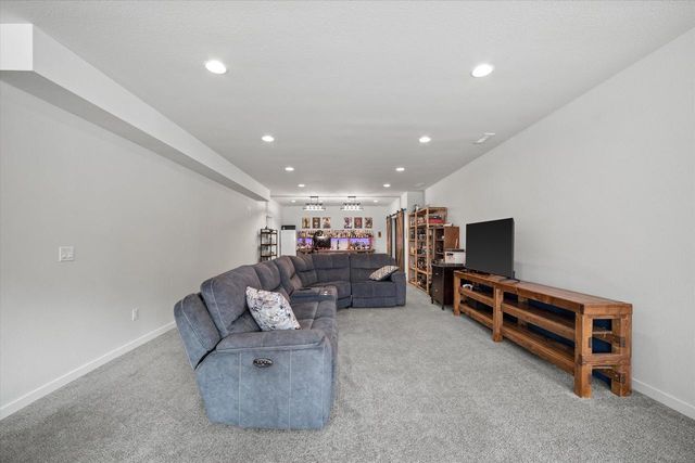 2000 Kathlynn COURT, Brookfield, WI 53045