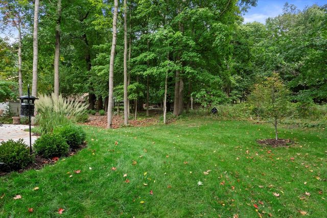 2000 Kathlynn COURT, Brookfield, WI 53045