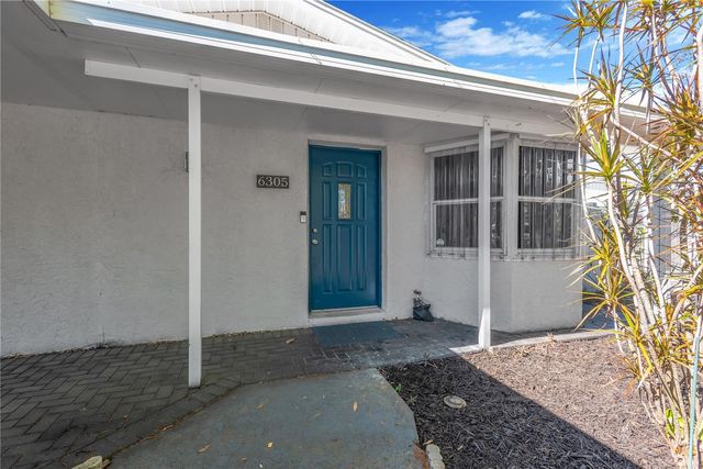 6305 S SELBOURNE AVENUE, Tampa, FL 33611