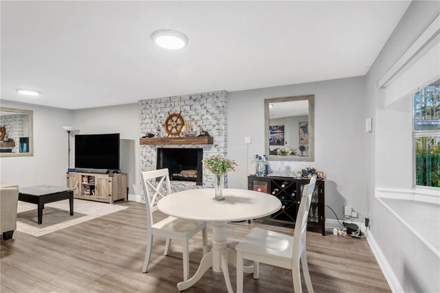 6305 S SELBOURNE AVENUE, Tampa, FL 33611