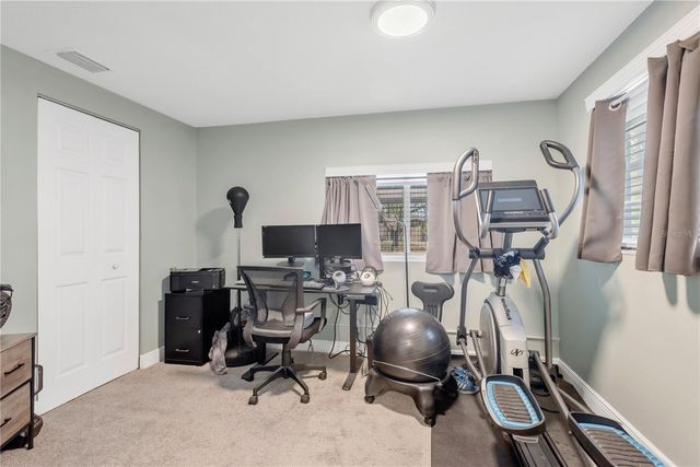 6305 S SELBOURNE AVENUE, Tampa, FL 33611