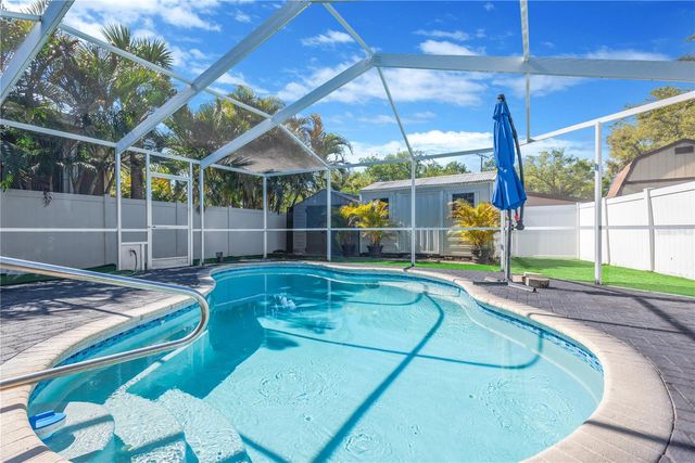 6305 S SELBOURNE AVENUE, Tampa, FL 33611