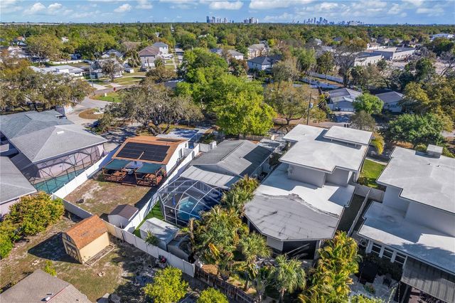 6305 S SELBOURNE AVENUE, Tampa, FL 33611