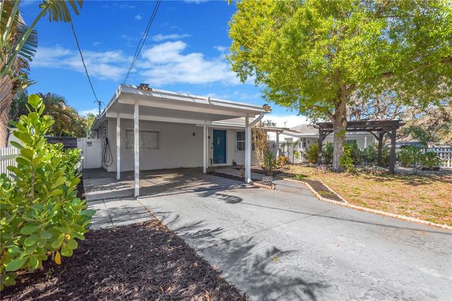 6305 S SELBOURNE AVENUE, Tampa, FL 33611