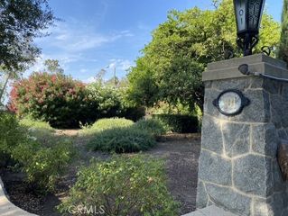 101 N Grand 2, Pasadena, CA 91103