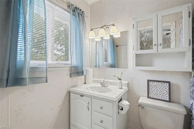 3805 S Plaza TRL, Virginia Beach, VA 23452