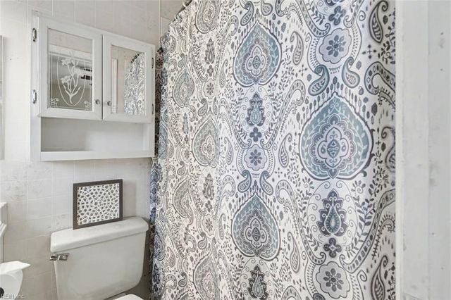 3805 S Plaza TRL, Virginia Beach, VA 23452