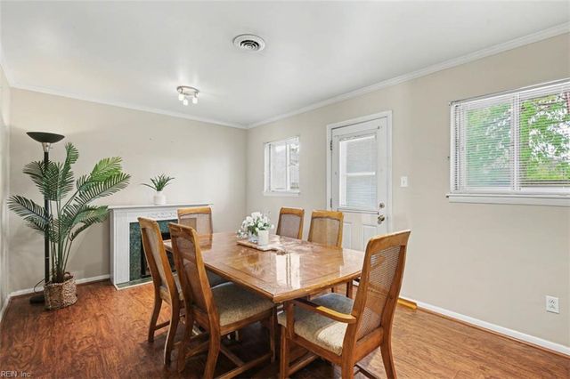 3805 S Plaza TRL, Virginia Beach, VA 23452