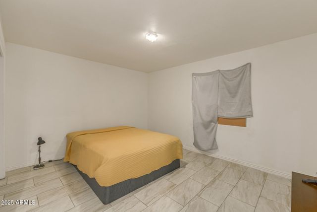 6025 S 13TH Street, Phoenix, AZ 85042