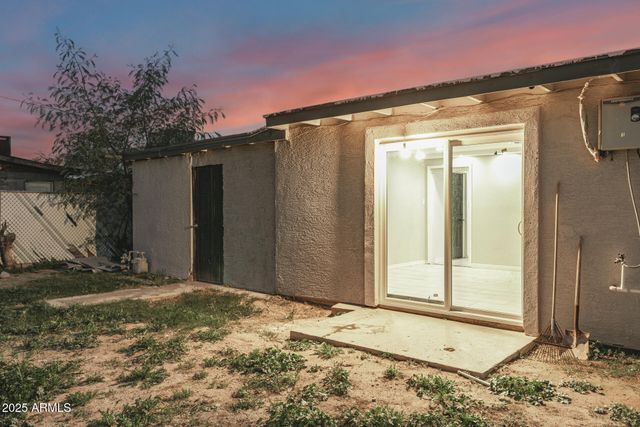 6025 S 13TH Street, Phoenix, AZ 85042