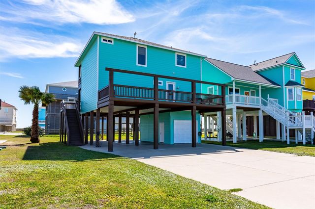 110 Ocean View Drive, Port Bolivar, TX 77650