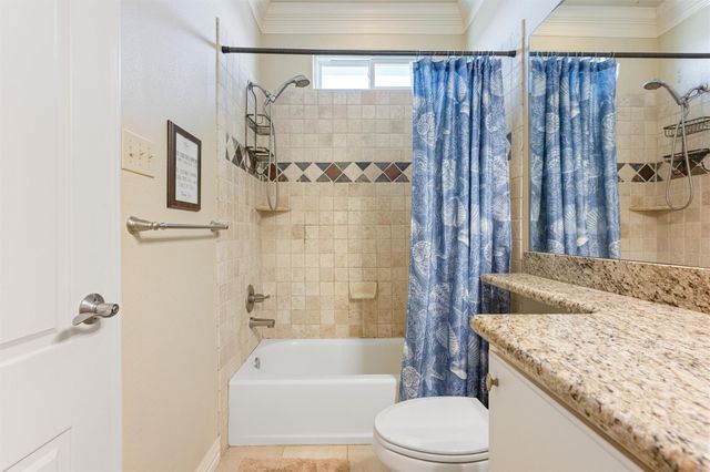 110 Ocean View Drive, Port Bolivar, TX 77650