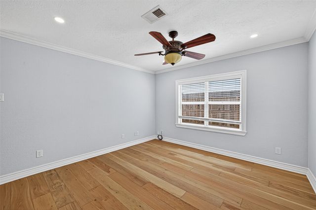 1609 Cheshire Lane, Houston, TX 77018
