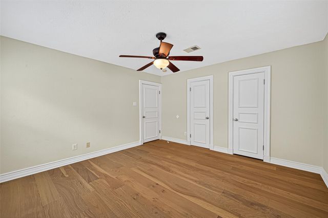 1609 Cheshire Lane, Houston, TX 77018