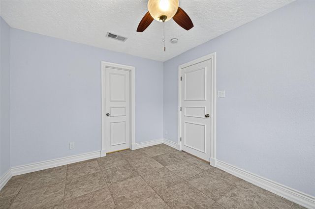 1609 Cheshire Lane, Houston, TX 77018