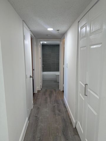 2786 Tennis Club Drive 102, West Palm Beach, FL 33417