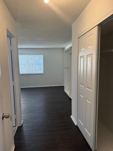 2786 Tennis Club Drive 102, West Palm Beach, FL 33417