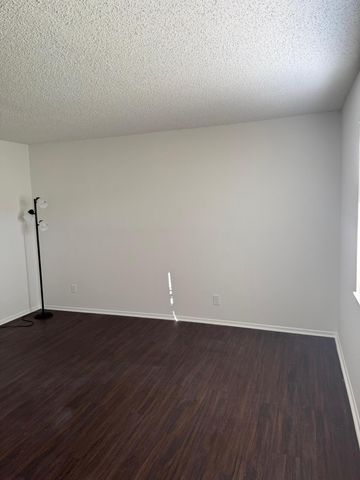 2786 Tennis Club Drive 102, West Palm Beach, FL 33417