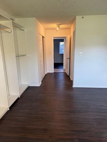 2786 Tennis Club Drive 102, West Palm Beach, FL 33417