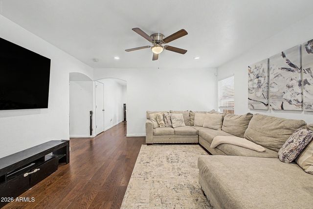 12008 W LARKSPUR Road, El Mirage, AZ 85335