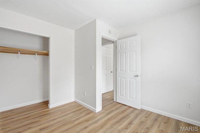10607 Saint Michaels Terrace Court, St Ann, MO 63074