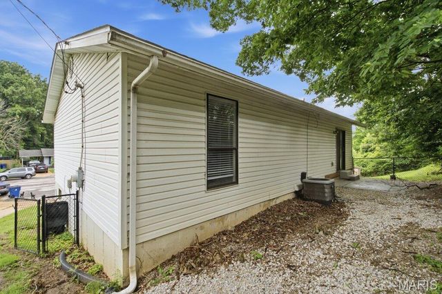 10607 Saint Michaels Terrace Court, St Ann, MO 63074