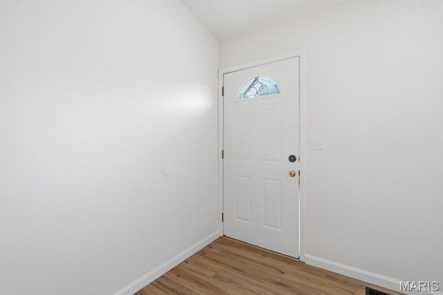 10607 Saint Michaels Terrace Court, St Ann, MO 63074