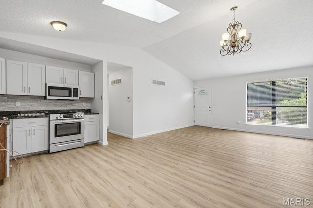 10607 Saint Michaels Terrace Court, St Ann, MO 63074