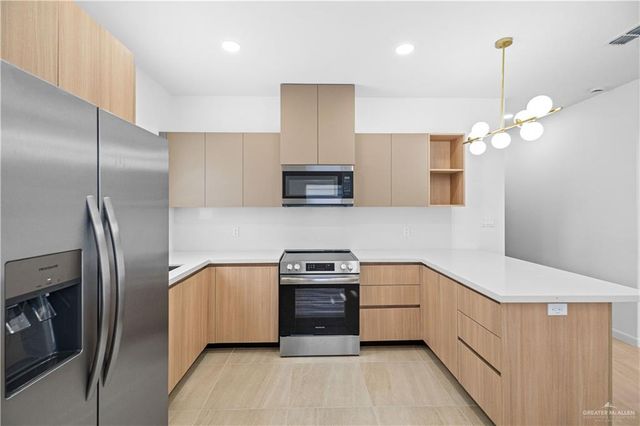 2609 W Bliss Street 1, Edinburg, TX 78541