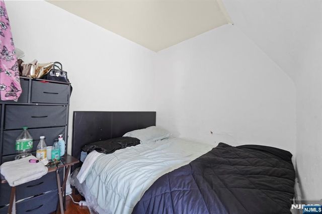 253 Burnett Street, East Orange, NJ 07018