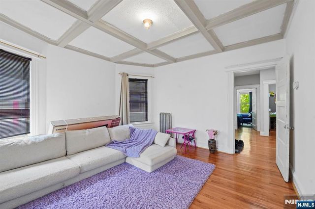 253 Burnett Street, East Orange, NJ 07018