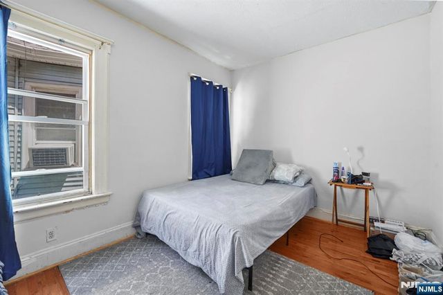 253 Burnett Street, East Orange, NJ 07018