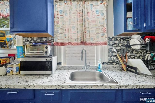 253 Burnett Street, East Orange, NJ 07018