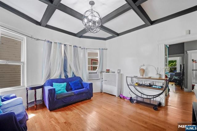 253 Burnett Street, East Orange, NJ 07018