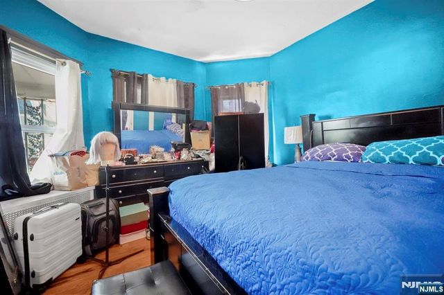 253 Burnett Street, East Orange, NJ 07018