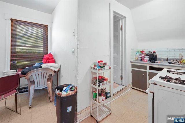 253 Burnett Street, East Orange, NJ 07018