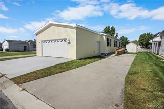 3713 Watermill Lane, Carleton, MI 48117