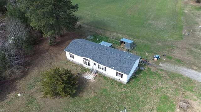33241 Boothe RD, Ivor, VA 23866