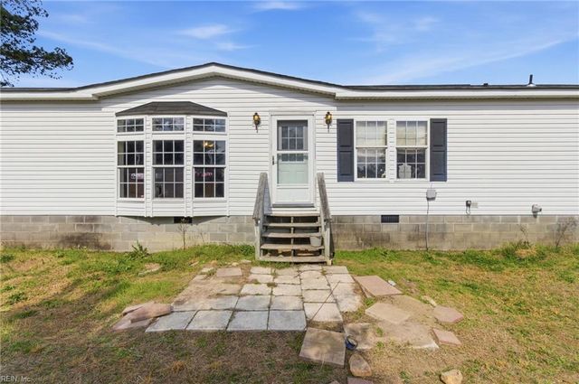 33241 Boothe RD, Ivor, VA 23866