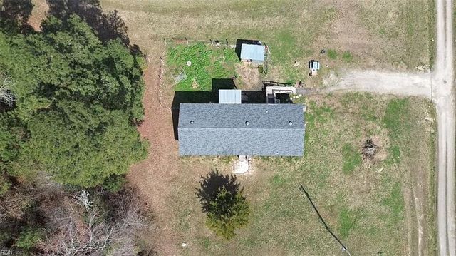 33241 Boothe RD, Ivor, VA 23866