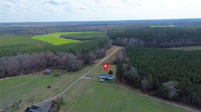 33241 Boothe RD, Ivor, VA 23866