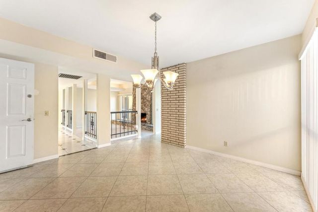 77080 Florida Avenue, Palm Desert, CA 92211