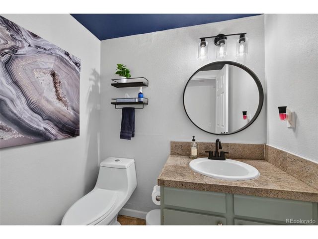 1306 S Carson Way, Aurora, CO 80012