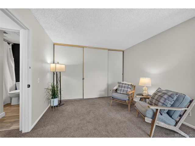 1306 S Carson Way, Aurora, CO 80012