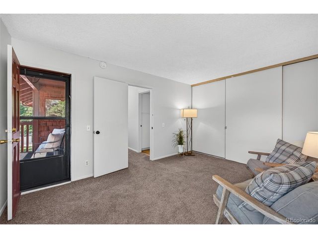 1306 S Carson Way, Aurora, CO 80012
