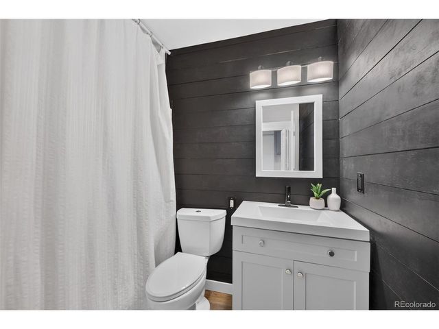 1306 S Carson Way, Aurora, CO 80012