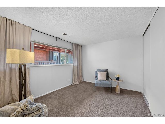1306 S Carson Way, Aurora, CO 80012